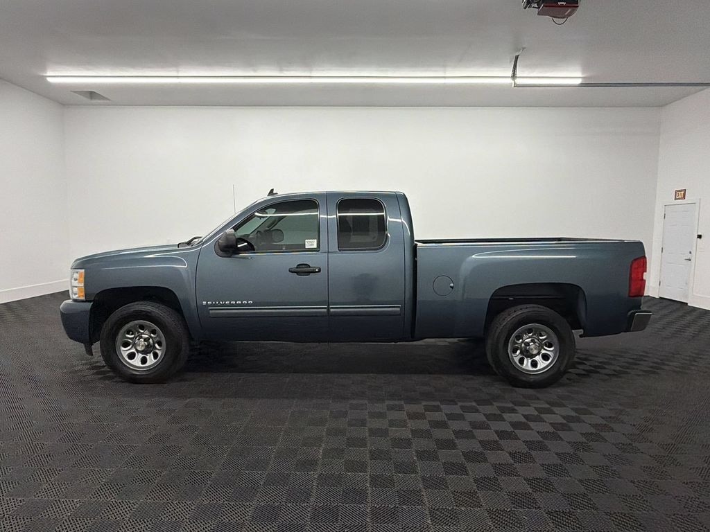 Used 2009 Chevrolet Silverado 1500 Truck Extended Cab