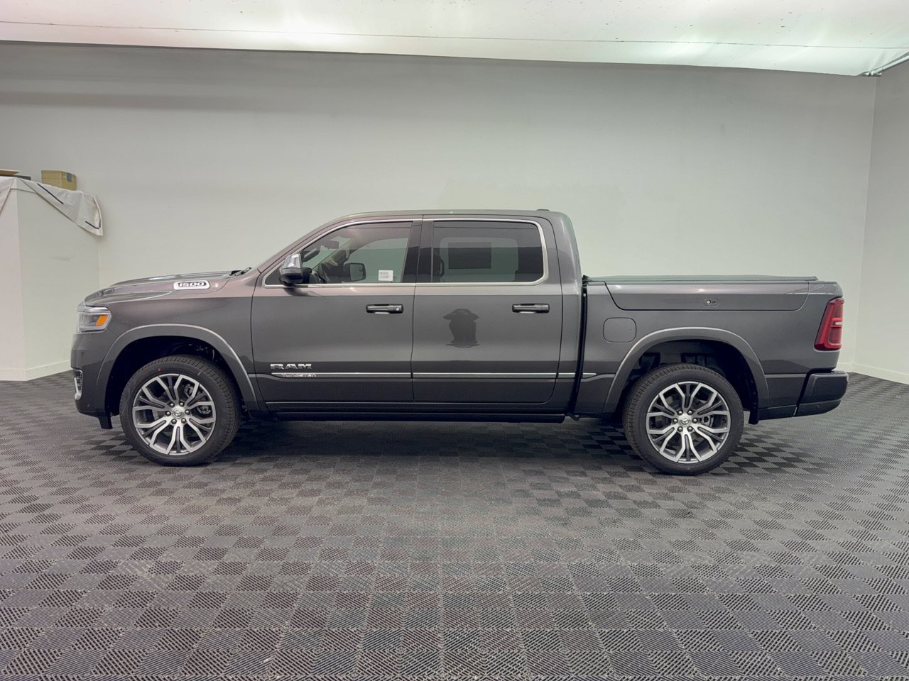 New 2027 Ram 1500 TUNGSTEN CREW CAB 4X4 5'7 BOX Pickup