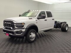 2026 Ram 5500 Chassis Cab TRADESMAN  CREW  4X4 84' CA Pickup