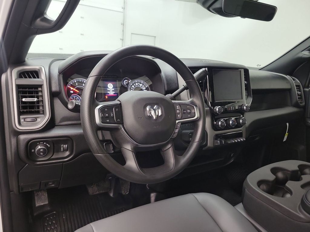 New 2026 Ram 2500 TRADESMAN REGULAR CAB 4X4 8' BOX Pickup