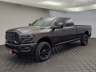 2026 Ram 3500 BIG HORN CREW CAB 4X4 8' BOX Pickup
