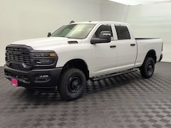 2026 Ram 2500 TRADESMAN CREW CAB 4X4 6'4 BOX Pickup