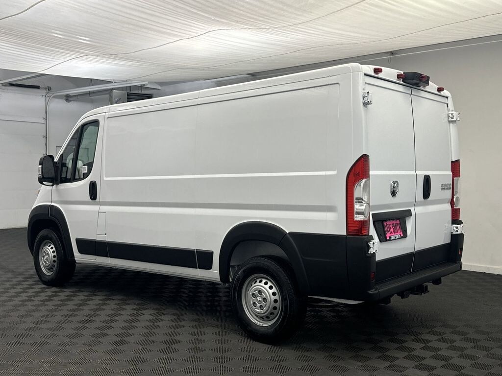 New 2025 Ram ProMaster PROMASTER 2500 TRADESMAN CARGO VAN LOW ROOF 136' W Cargo Van