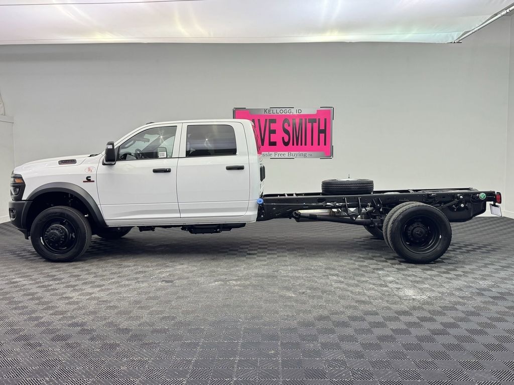New 2025 Ram 4500 Chassis Cab 4500 TRADESMAN CHASSIS CREW CAB 4X4 84' CA Pickup