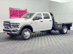 2025 Ram 5500 Chassis Cab 5500 TRADESMAN CHASSIS CREW CAB 4X4 60' CA Pickup