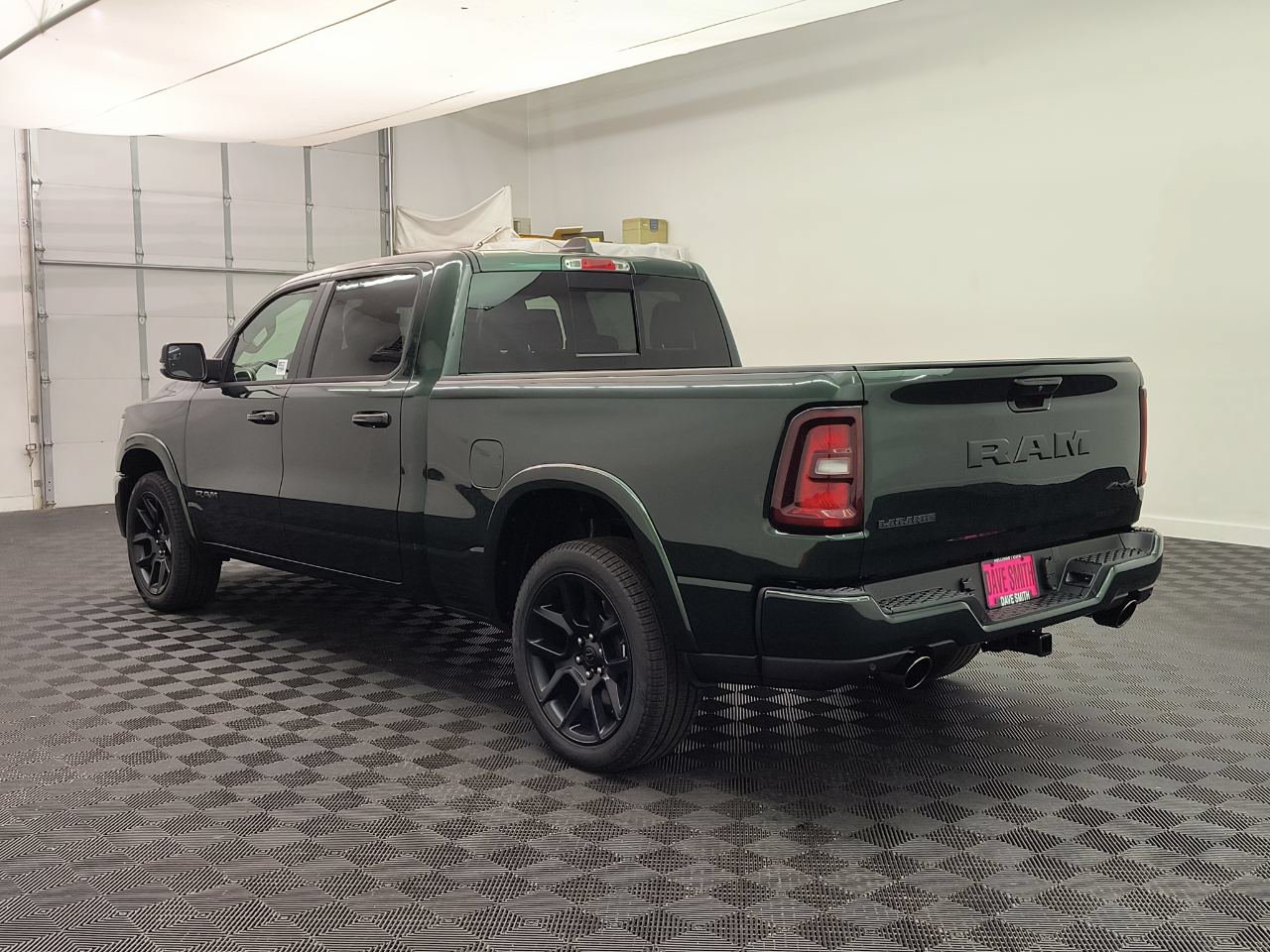 New 2027 Ram 1500 LARAMIE CREW CAB 4X4 Pickup