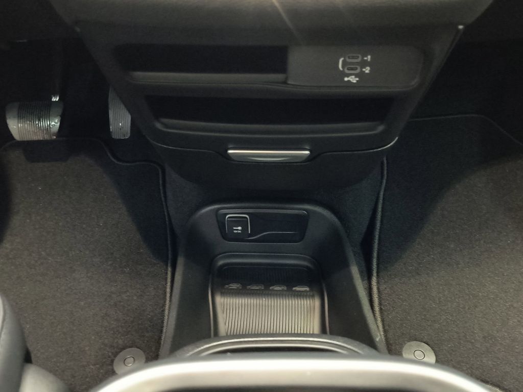 2026 Chrysler Pacifica Select - Photo 28