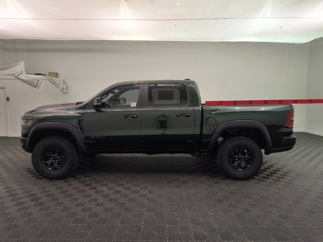 New 2027 Ram 1500 RHO CREW CAB 4X4 5'7' BOX Pickup