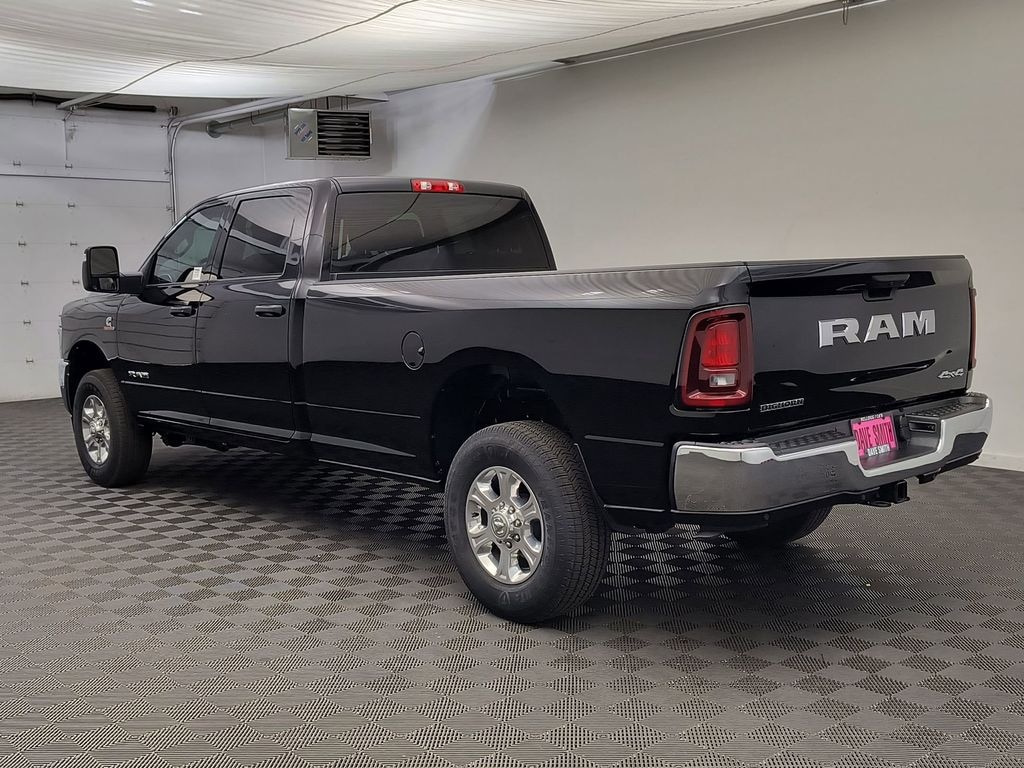 New 2026 Ram 3500 BIG HORN CREW CAB 4X4 8' BOX Pickup