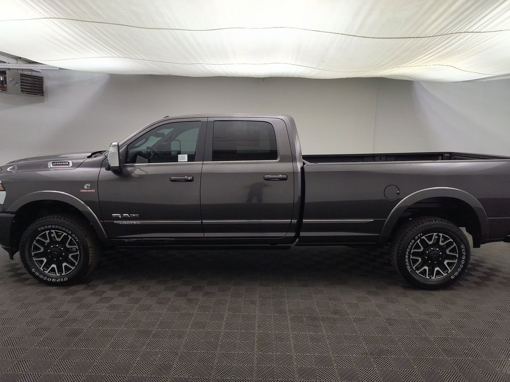 2026 Ram 2500 Limited photo 2