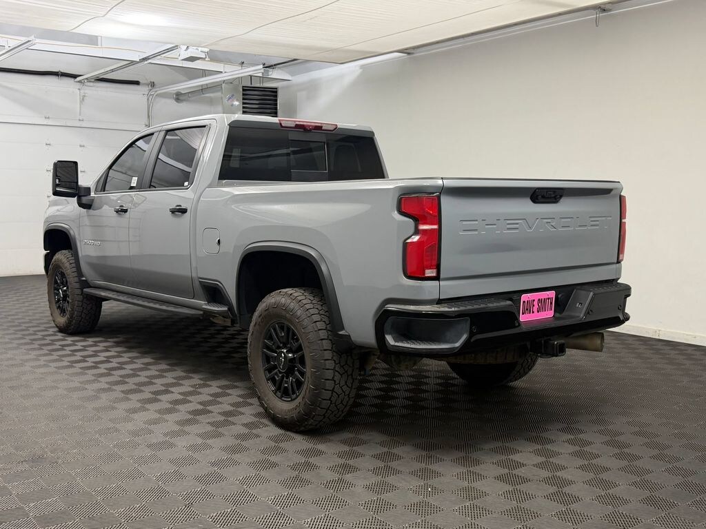 Used 2025 Chevrolet Silverado 2500 HD ZR2 Truck Crew Cab