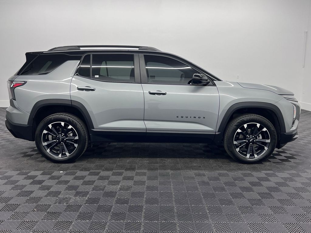 2026 Chevrolet Equinox RS - Photo 8