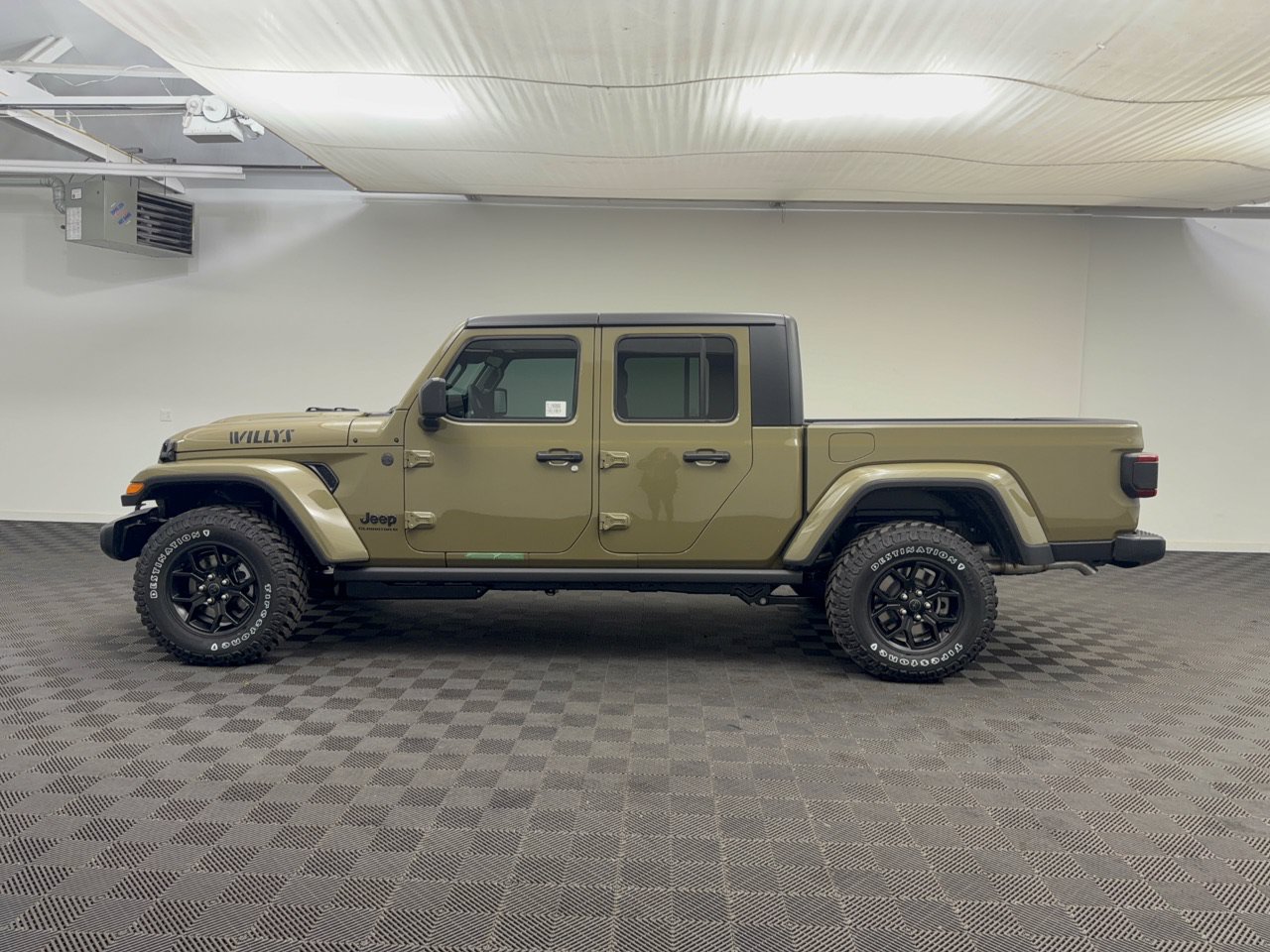 New 2026 Jeep Gladiator WILLYS 4X4 Pickup