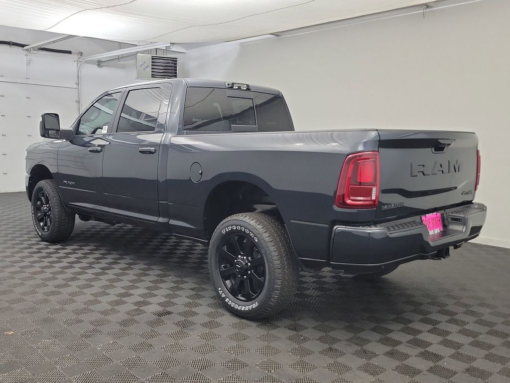 New 2026 Ram 2500 LARAMIE CREW CAB 4X4 6'4 BOX Pickup