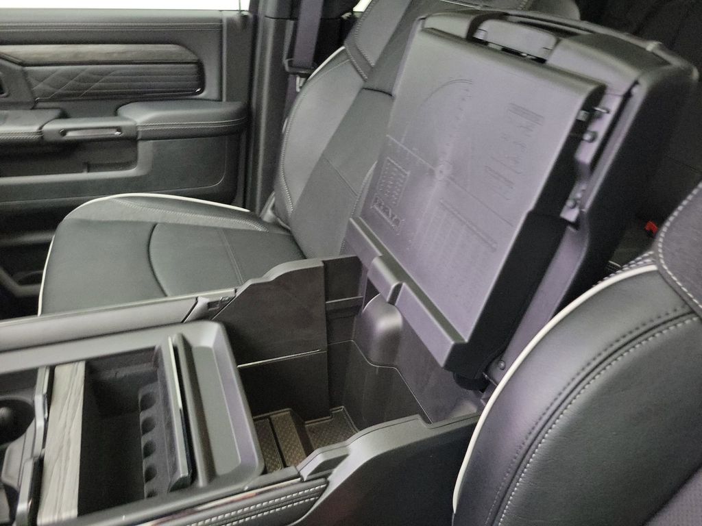 2025 RAM 3500 Limited - Photo 34