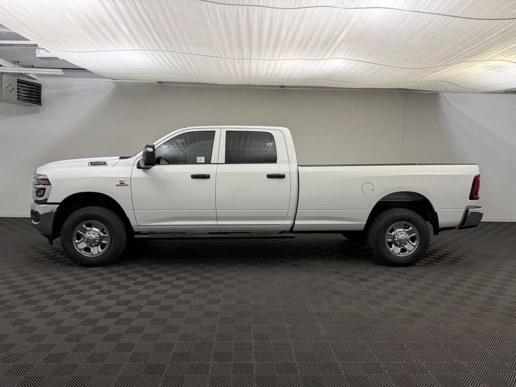 New 2026 Ram 3500 TRADESMAN CREW CAB 4X4 8' BOX Pickup