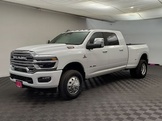 2026 Ram 3500 LARAMIE MEGA CAB 4X4 6'4 BOX Pickup