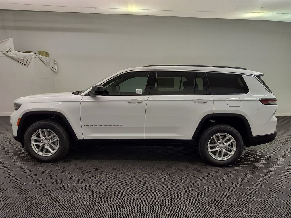 New 2026 Jeep Grand Cherokee L LAREDO 4X4 Sport Utility