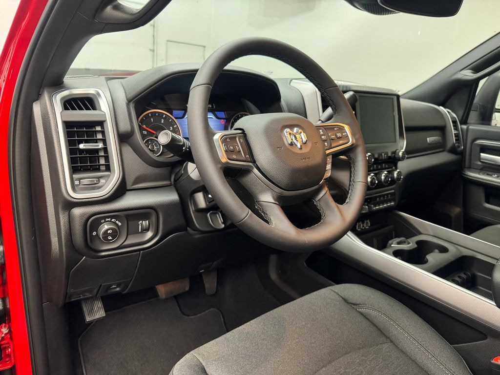 New 2026 Ram 2500 BIG HORN CREW CAB 4X4 8' BOX Pickup