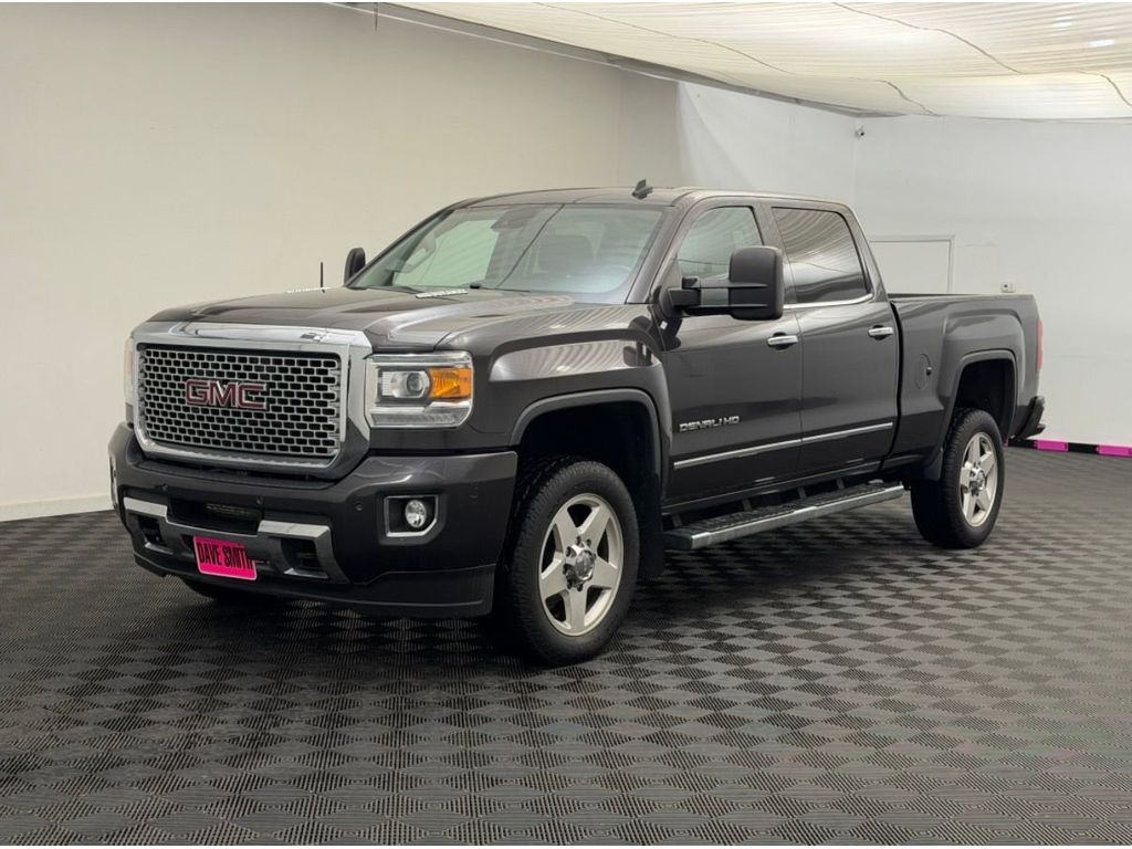 Used 2015 GMC Sierra 2500HD Denali Truck Crew Cab