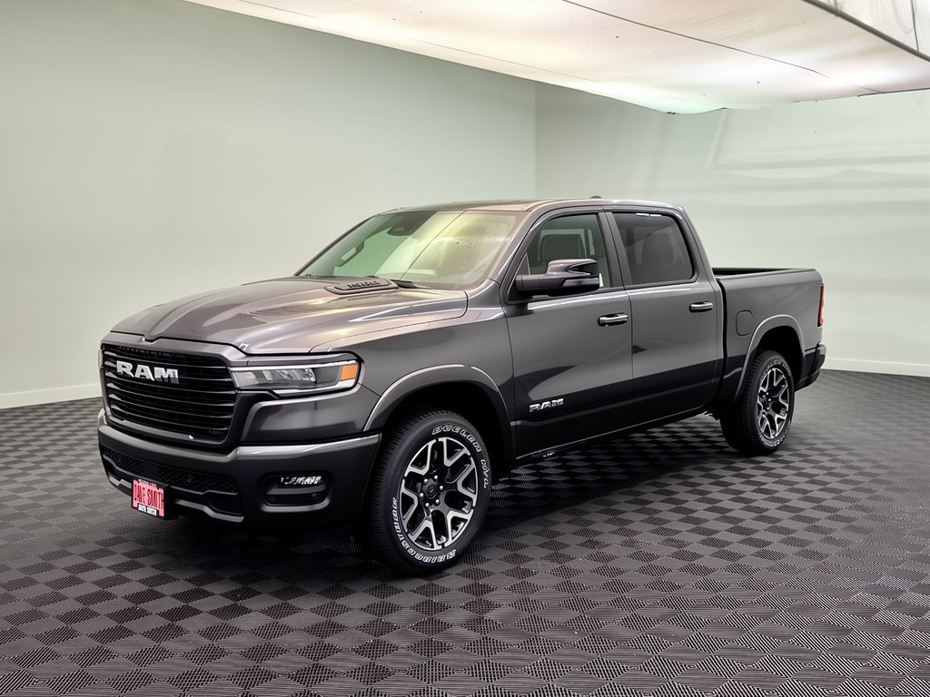 New 2026 Ram 1500 LARAMIE CREW CAB 4X4 5'7 BOX Pickup