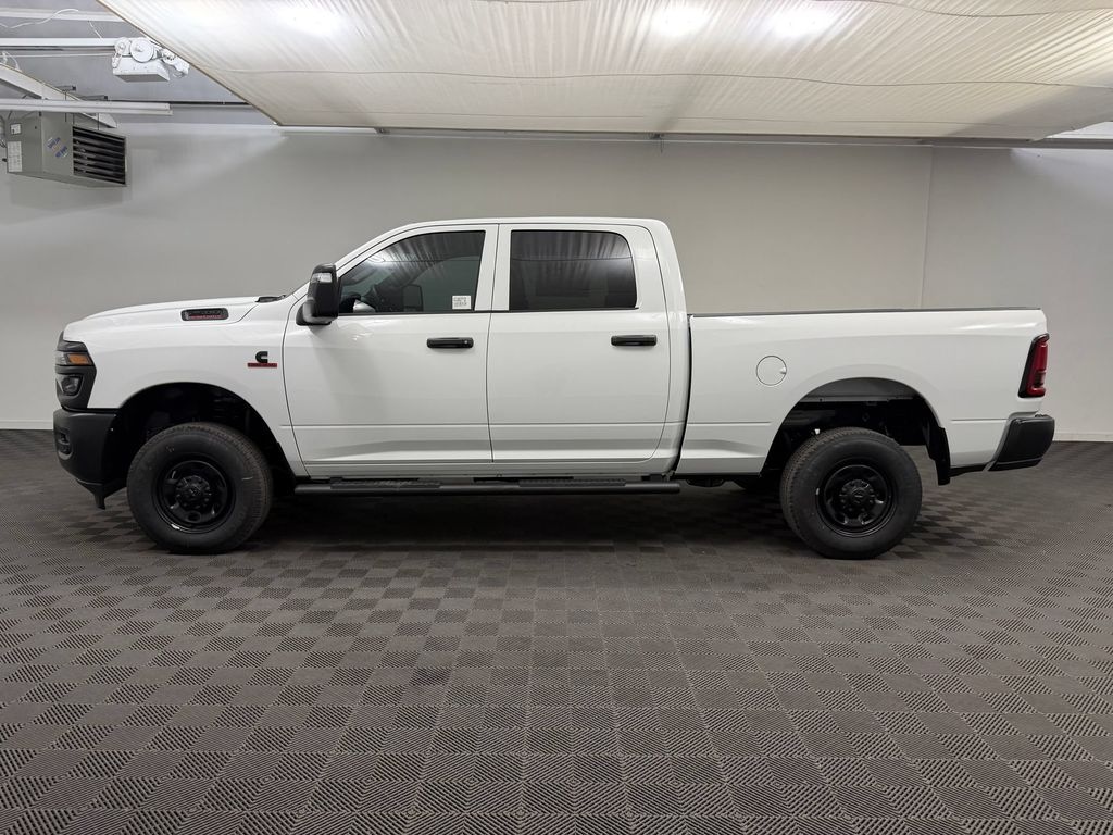 New 2027 Ram 2500 TRADESMAN CREW CAB 4X4 Pickup