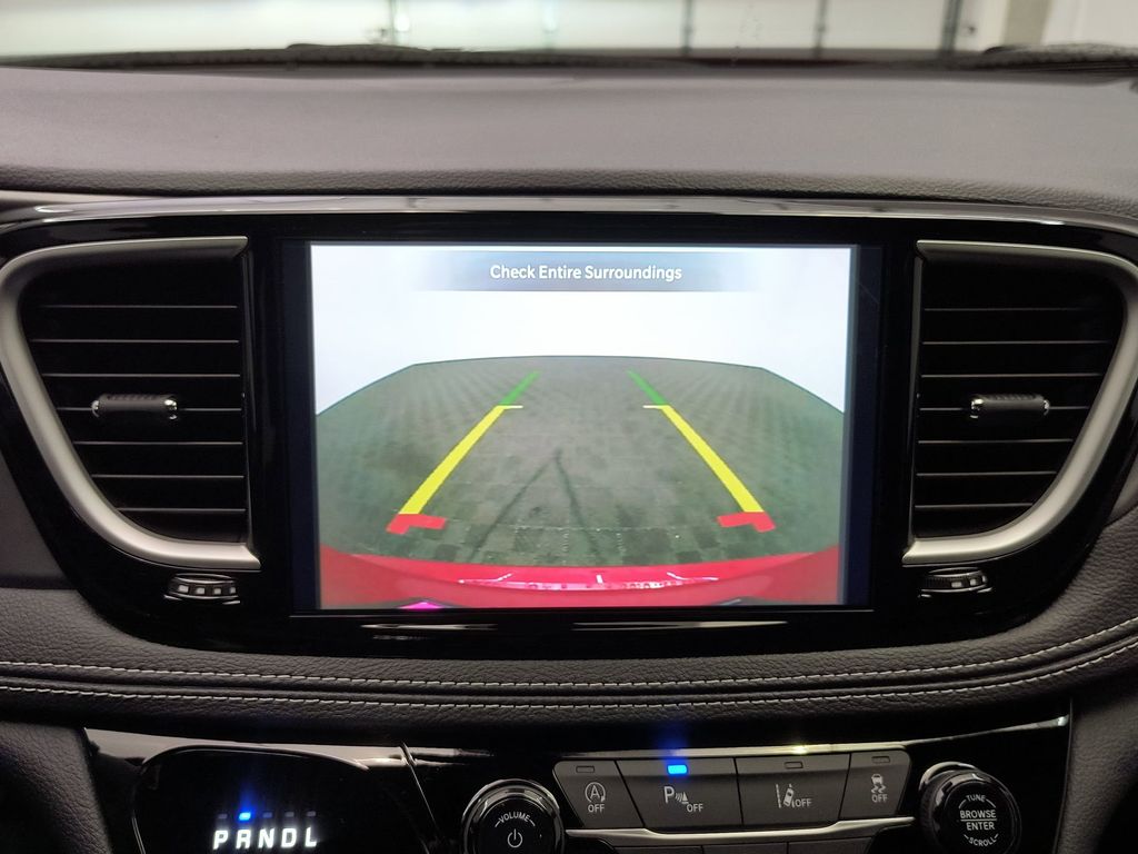 2026 Chrysler Pacifica Select - Photo 25