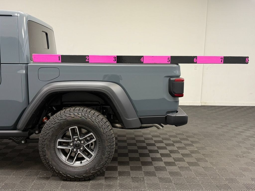 New 2026 Jeep Gladiator MOJAVE 4X4 Pickup
