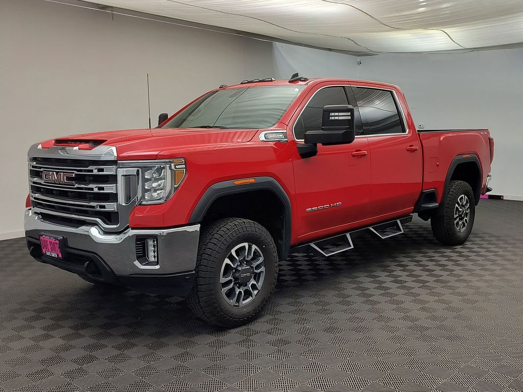 2022 GMC Sierra 4WD Crew Cab Standard Box SLE's photo