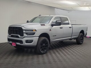 2026 Ram 3500 BIG HORN CREW CAB 4X4 8' BOX Pickup