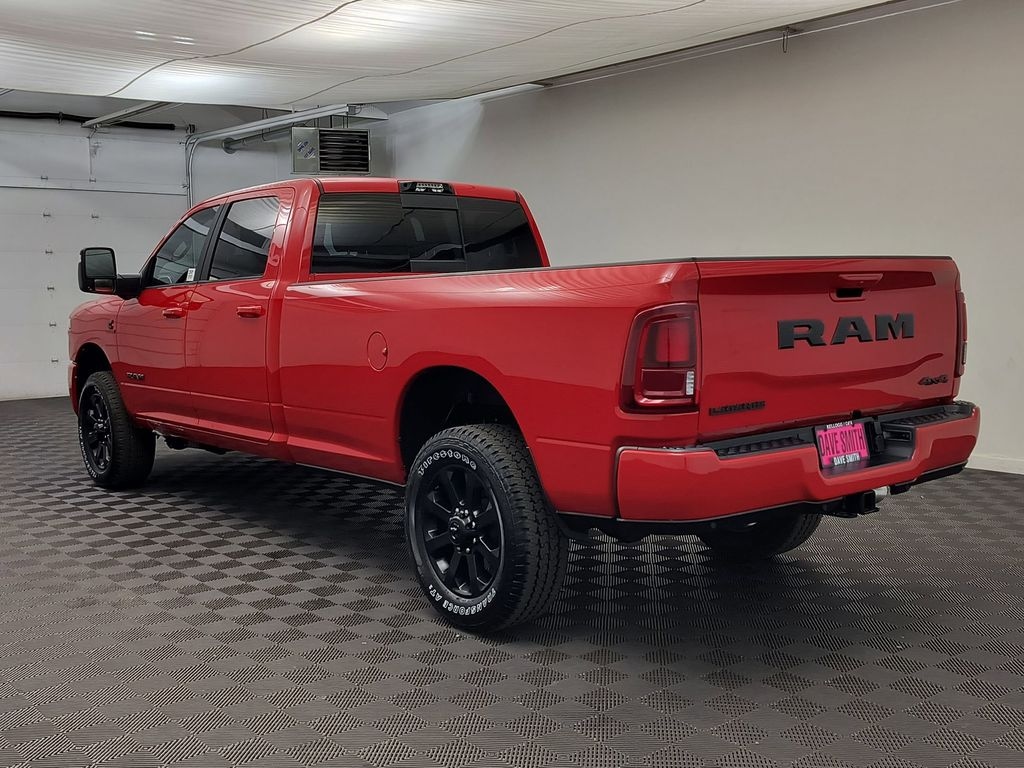 New 2026 Ram 3500 LARAMIE CREW CAB 4X4 8' BOX Pickup