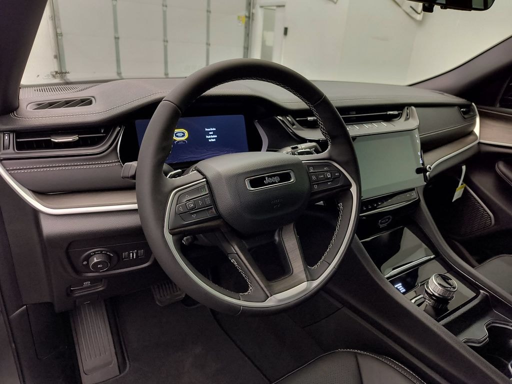 New 2026 Jeep Grand Cherokee LIMITED RESERVE 4X4 Sport Utility