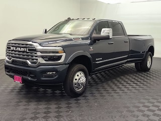 2025 Ram 3500 LIMITED CREW CAB 4X4 8' BOX Pickup