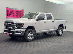 2025 Ram 2500 TRADESMAN CREW CAB 4X4 6'4 BOX Pickup
