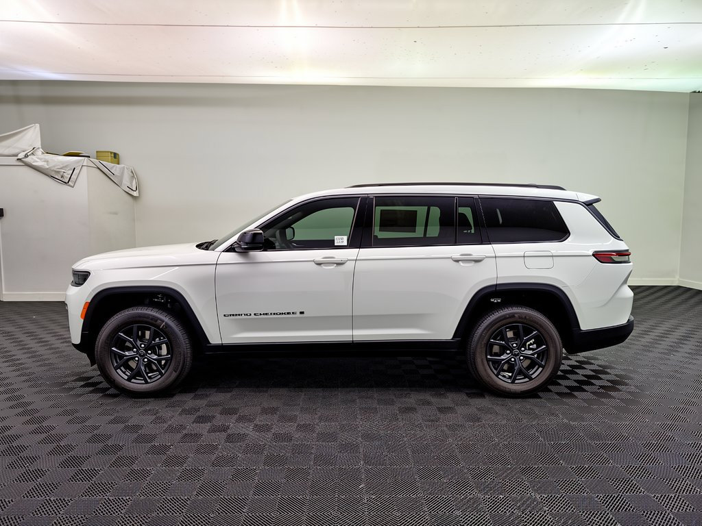 New 2027 Jeep Grand Cherokee L 3 Row LAREDO 4X4 Sport Utility