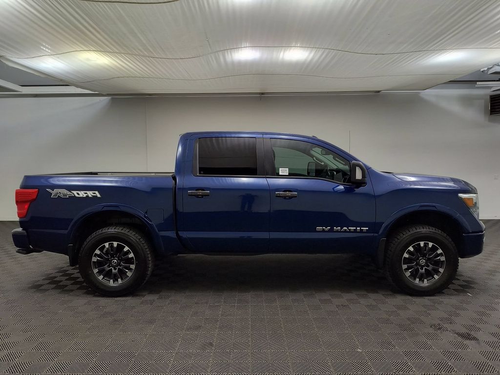 Titan Truck Crew Cab