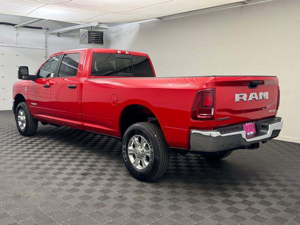New 2026 Ram 2500 BIG HORN CREW CAB 4X4 8' BOX Pickup