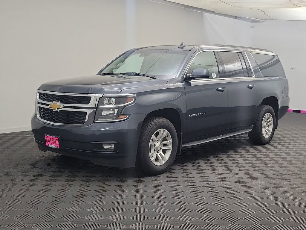 2020 Chevrolet Suburban LT's photo