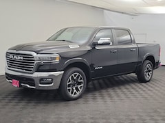 2026 Ram 1500 LARAMIE CREW CAB 4X4 5'7 BOX Pickup
