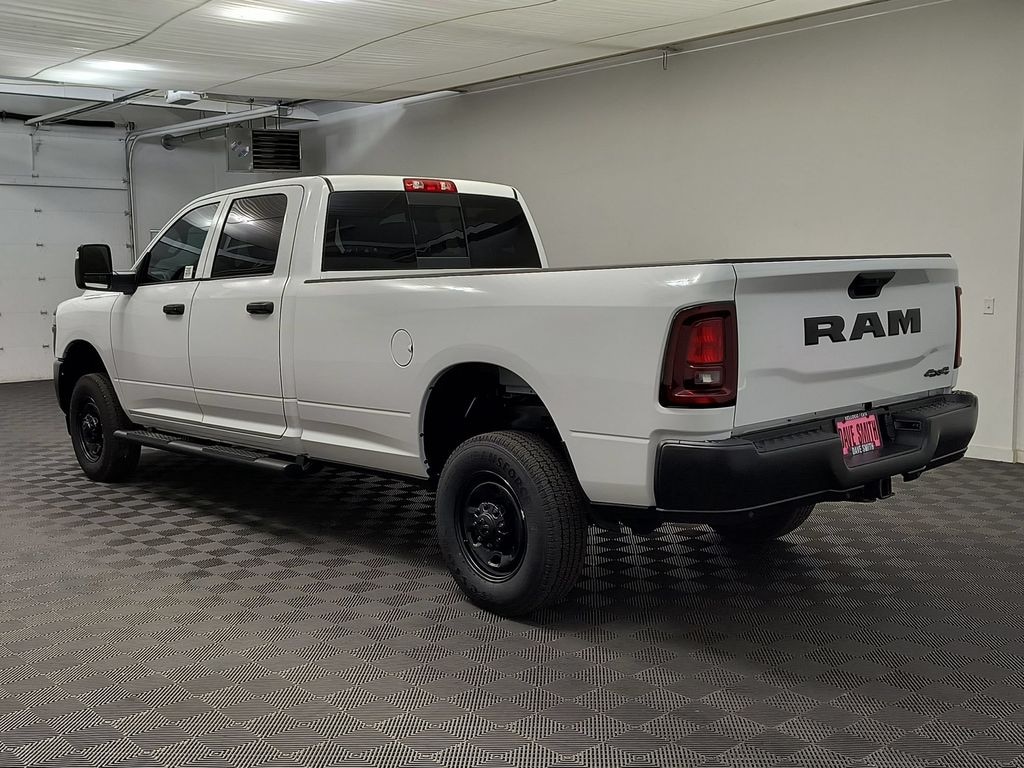 New 2026 Ram 2500 TRADESMAN CREW CAB 4X4 8' BOX Pickup