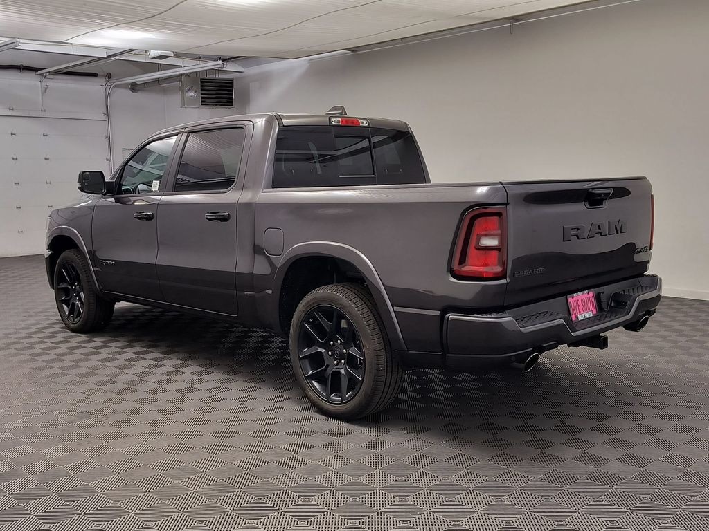New 2026 Ram 1500 LARAMIE CREW CAB 4X4 5'7 BOX Pickup