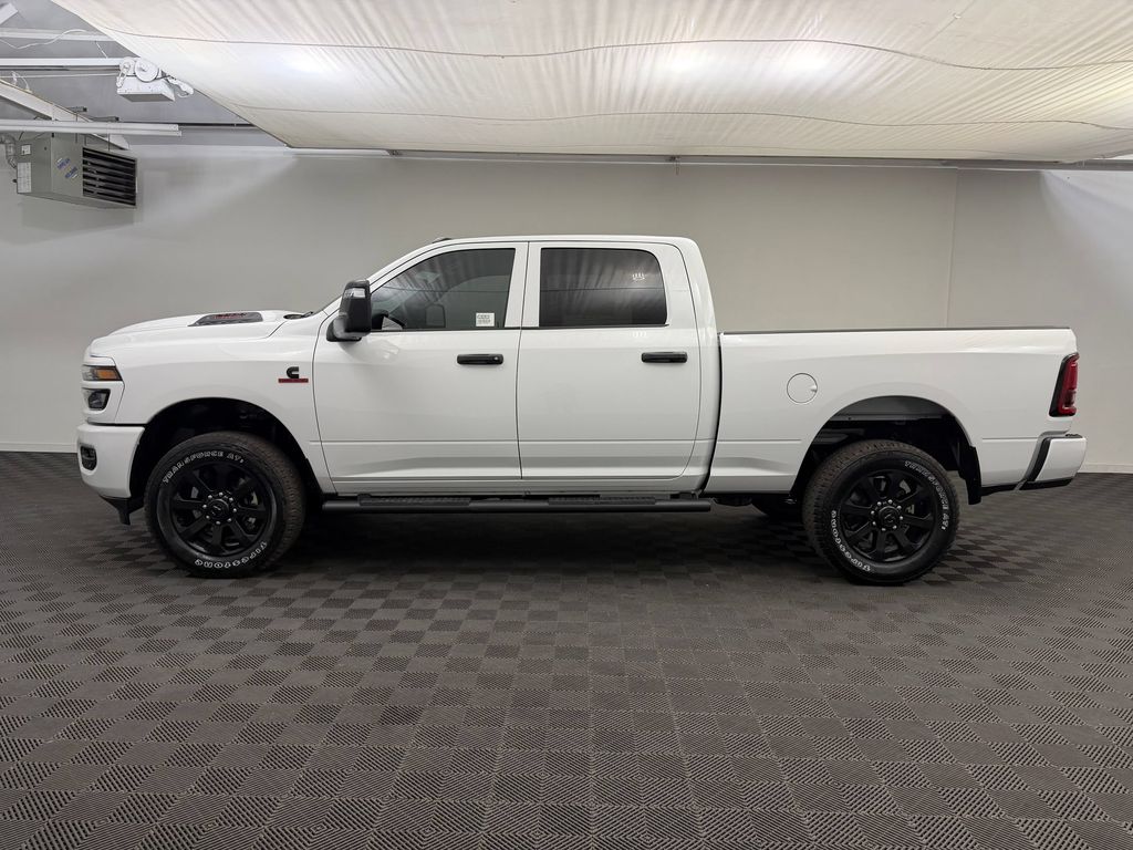 New 2027 Ram 2500 TRADESMAN CREW CAB 4X4 Pickup