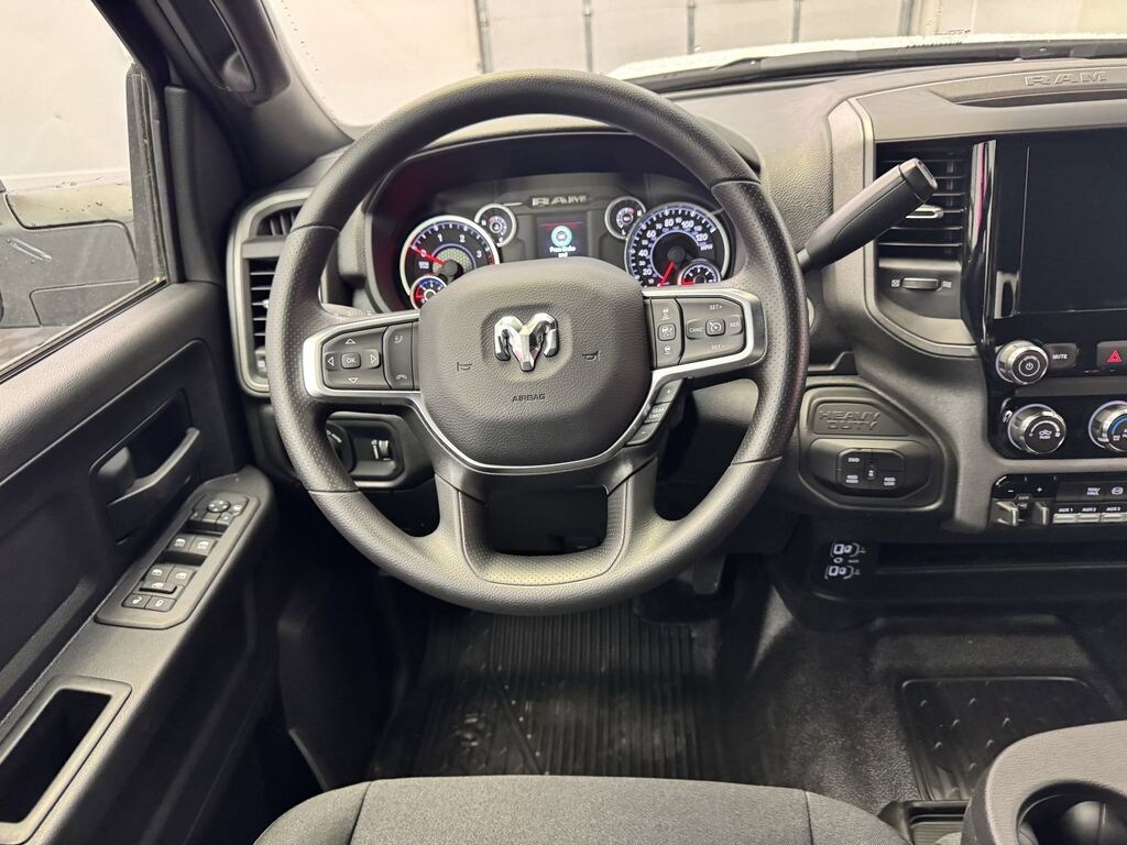 New 2025 Ram 5500 Chassis Cab 5500 TRADESMAN CHASSIS CREW CAB 4X4 60' CA Pickup