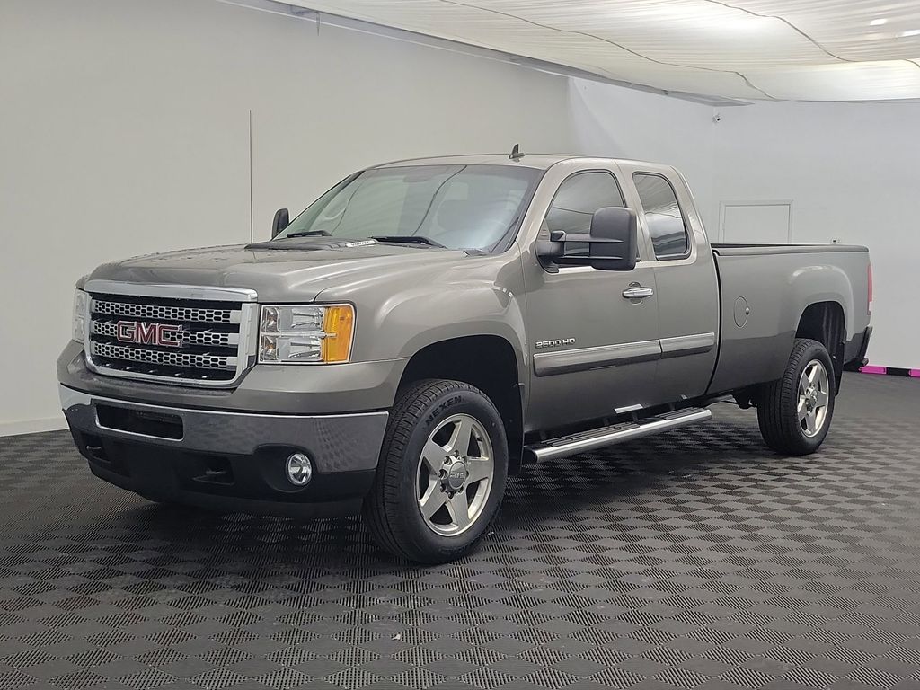 2013 GMC Sierra 2500HD SLE's photo