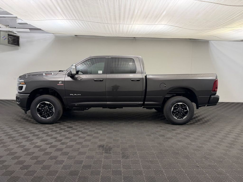 New 2026 Ram 2500 LARAMIE CREW CAB 4X4 6'4 BOX Pickup