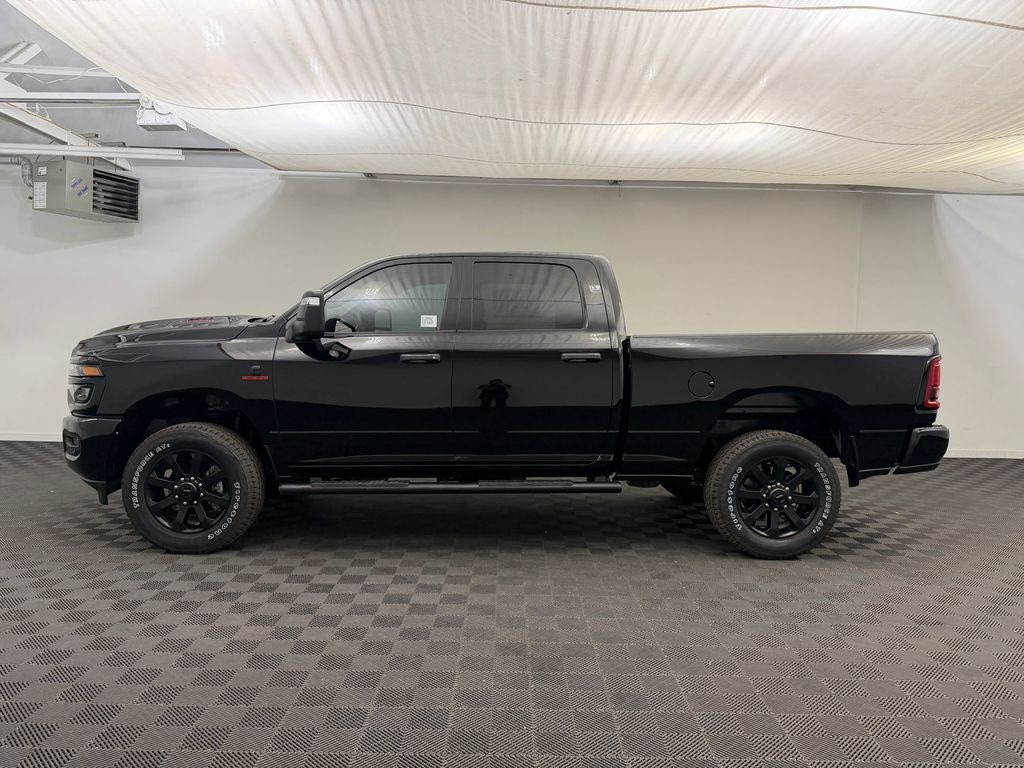 New 2026 Ram 2500 BLACK EXPRESS CREW CAB 4X4 6'4 BOX Pickup