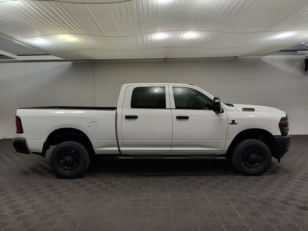 2025 RAM 2500 Tradesman - Photo 8