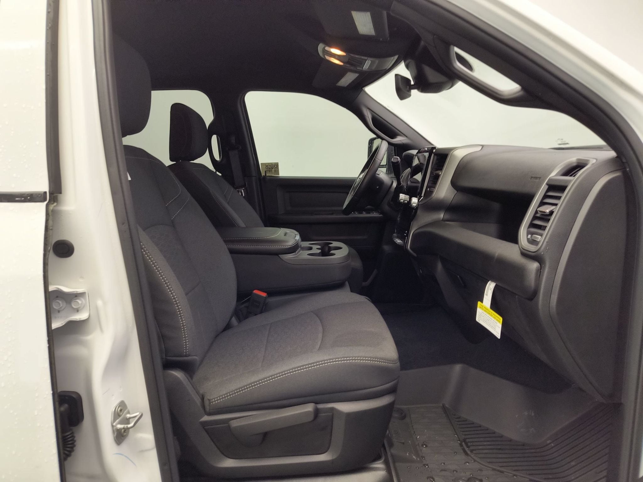 2025 RAM 2500 Tradesman - Photo 29