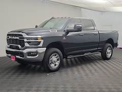 2025 Ram 2500 TRADESMAN CREW CAB 4X4 6'4 BOX Pickup