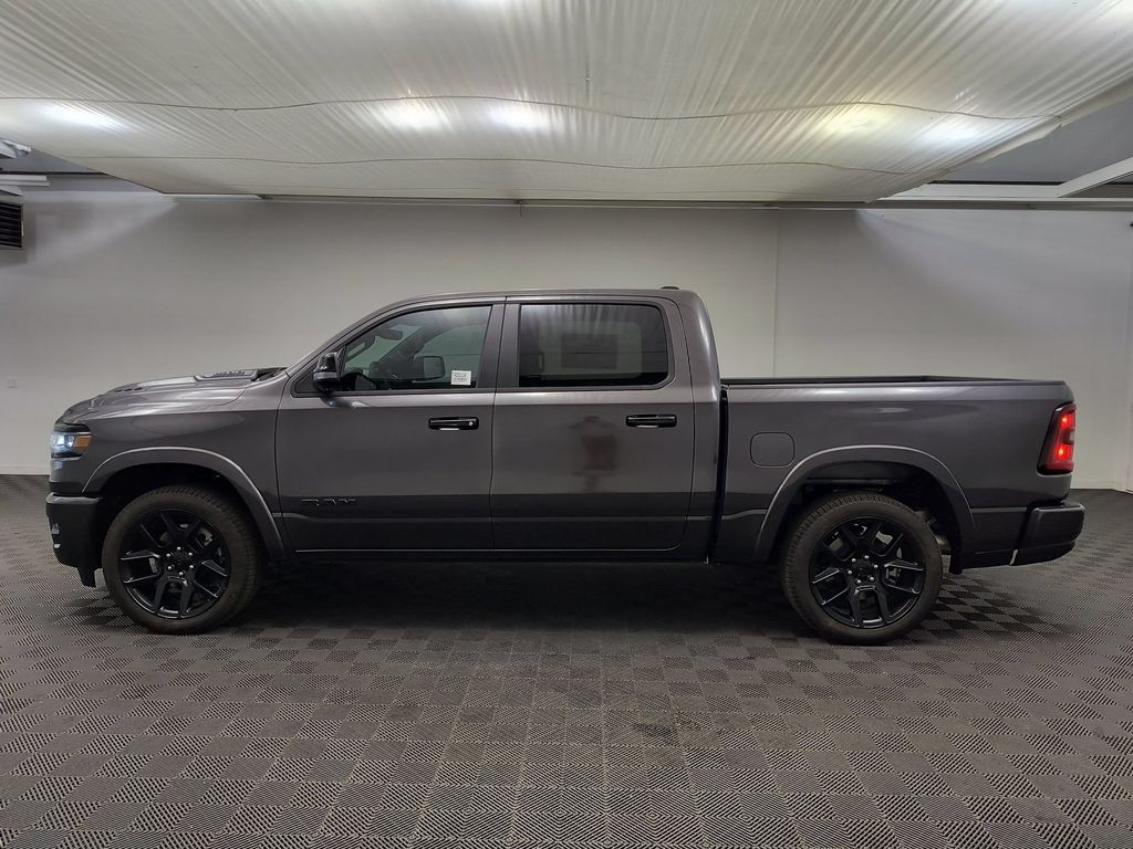 New 2026 Ram 1500 LARAMIE CREW CAB 4X4 5'7 BOX Pickup